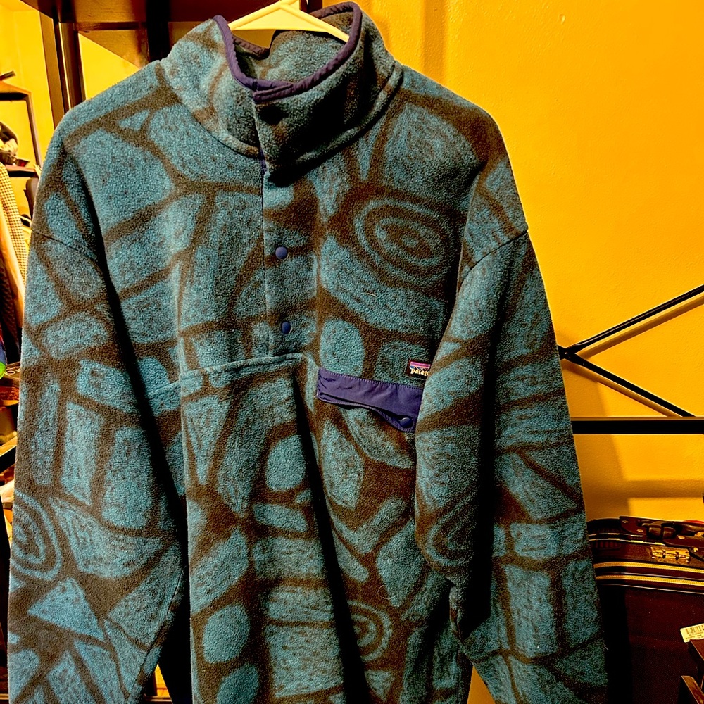 Patagonia Synchilla Blue and Gray Fleece Pullover